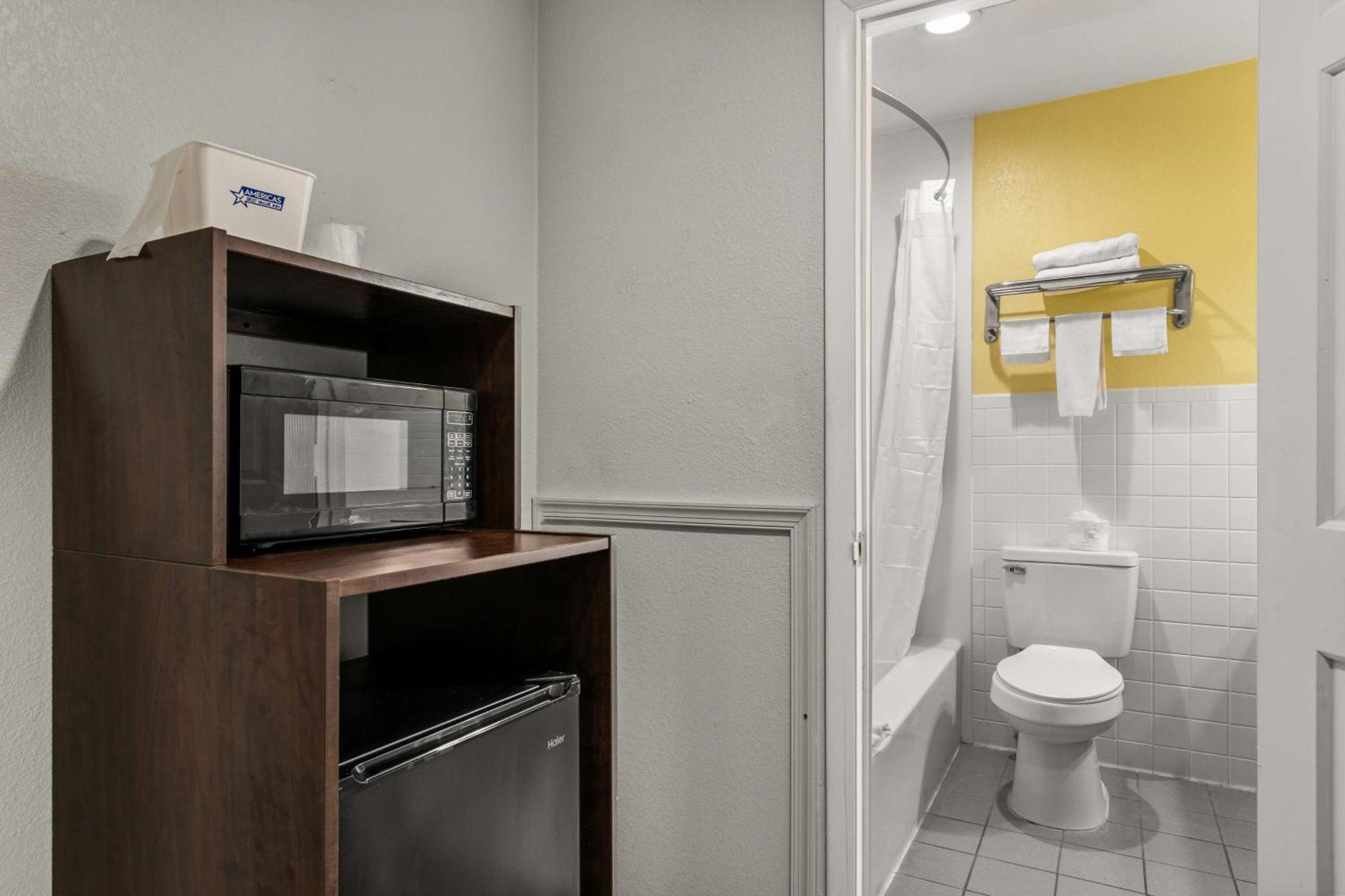 Americas Best Value Inn Carlisle Ngoại thất bức ảnh