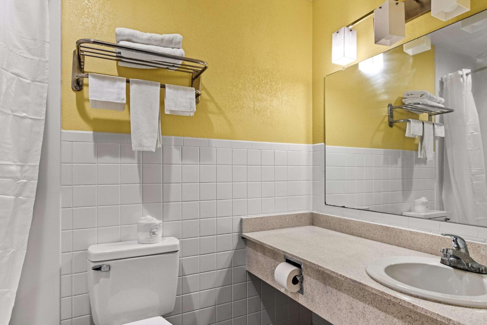 Americas Best Value Inn Carlisle Ngoại thất bức ảnh